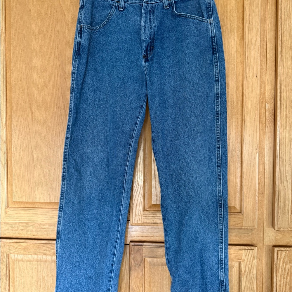 Rustler Men's Straight-Leg Jeans in Mid Blue